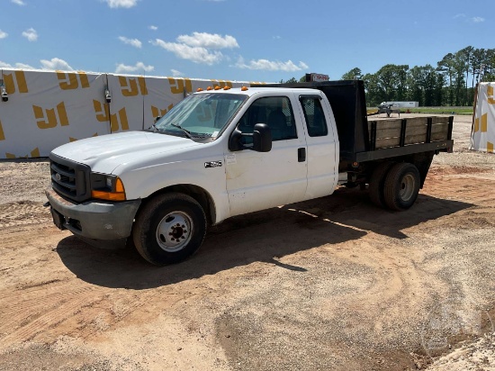 2000 FORD F-350 EXT CAB  SINGLE AXLE DUMP TRUCK VIN: 1FDWX36F9YED93641