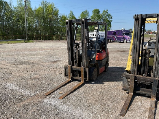 1998 TOYOTA 426FGCU25 4900LBS CUSHION TIRE FORKLIFT SN: 73477