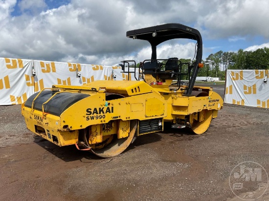 2009 SAKAI SW990 TANDEM VIBRATORY ROLLER SN: VSW41-10109