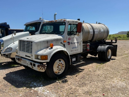 1993 INTERNATIONAL 4600 S/A SEWER/WATER/TANK TRUCK VIN: 1HTSAZPL3PH541049
