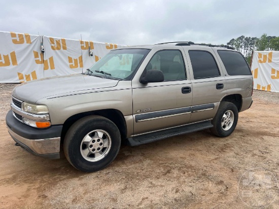 2002 CHEVROLET TAHOE VIN: 1GNEC13Z02R282692