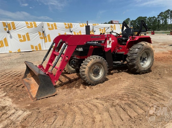 MAHINDRA 5530 4X4 TRACTOR W/ LOADER SN: 330T1250