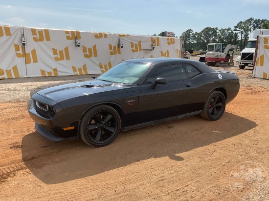 2014 DODGE CHALLENGER VIN: 2C3CDYBT3EH197051
