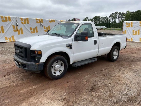 2008 FORD F-350 XL REGULAR CAB 4X2 PICKUP VIN: 1FTSF30538EA78968