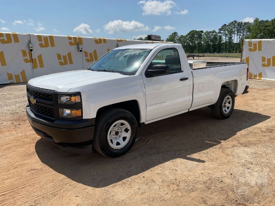 2015 CHEVROLET SILVERADO REGULAR CAB 4X2 PICKUP VIN: 1GCNCPEH8FZ268237