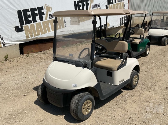 2018 EZ GO RXV GOLF CART 5469826