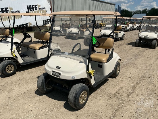 2018 EZ GO TXT GOLF CART 3356520