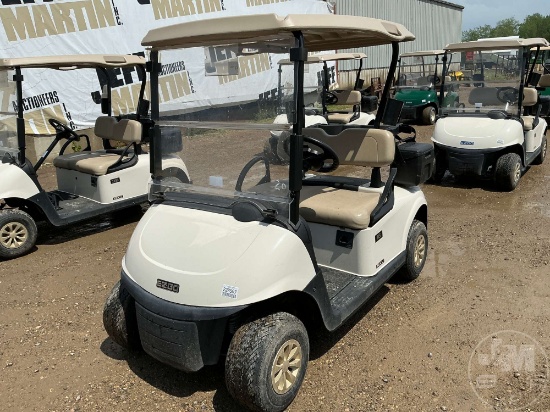 2020 EZ GO RXV GOLF CART 5526685