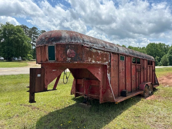 VIN: 1456108 HORSE TRAILER