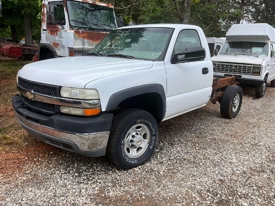 2001 CHEVROLET SILVERADO S CAB & CHASSIS VIN: 1GBHC24U71E207870