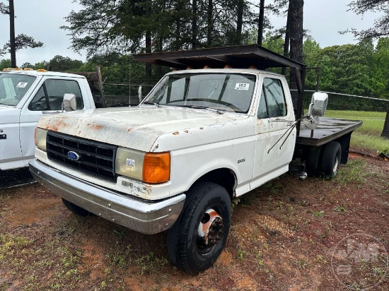 1988 FORD F-SUPER DUTY S/A FLATBED TRUCK VIN: 2FDLF47G1JCA15943