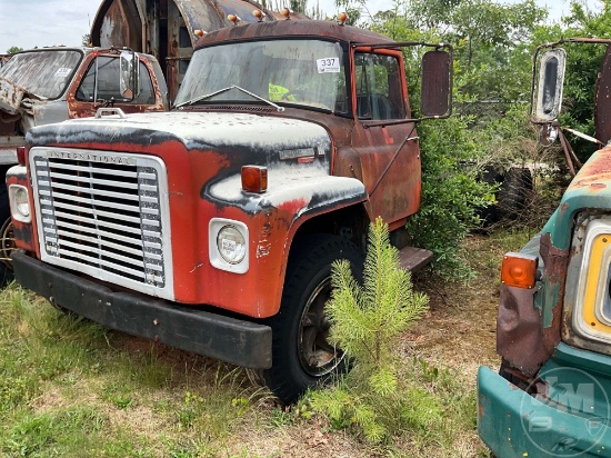 1976 INTERNATIONAL 1600 S/A CAB & CHASSIS VIN: 106620H344205