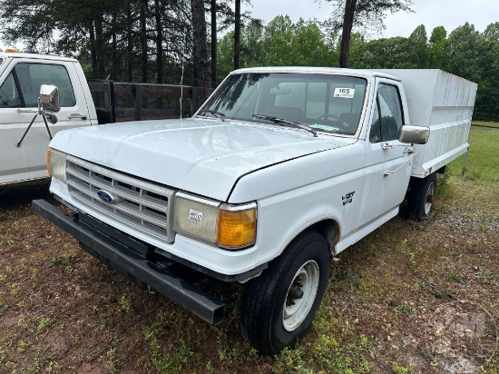 1990 FORD F-250 S/A UTILITY TRUCK VIN: 1FTHF25M0LNB17416