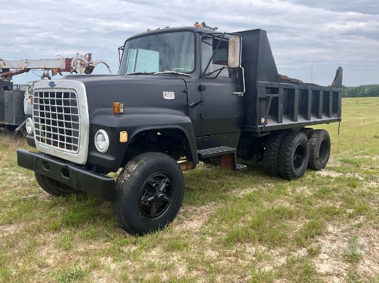 FORD 600 TANDEM AXLE DUMP TRUCK VIN: T80EVH83991