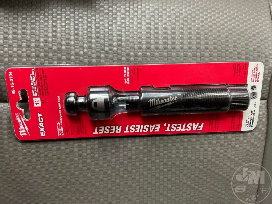 UNUSED MILWAUKEE 1-1/8”...... RAPID RESET DRAW STUD SET