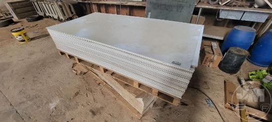 (2) PALLETS OF MISC PANELS