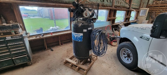 KOBALT SKID MOUNTED AIR COMPRESSOR SN: L05410068AUB