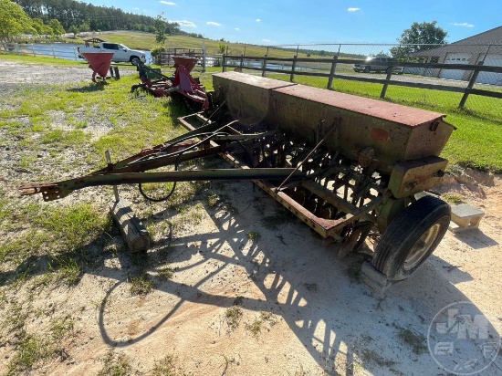 JOHN DEERE FB-B PLANTER SN: 5808