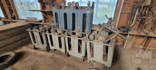 QTY OF (6) DISH CADDYS/PLATE CARRIERS