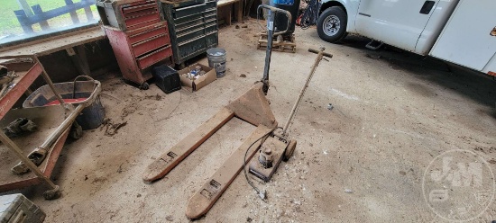 PALLET JACK & PNEUMATIC JACK ***PALLET JACK INOP***