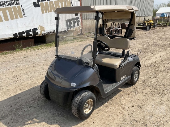 2016 EZ GO RXV GOLF CART 5387577