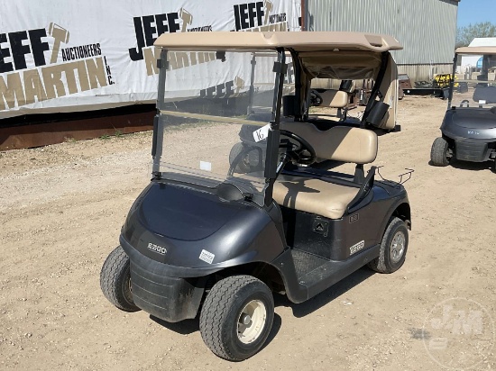 2016 EZ GO RXV GOLF CART 5387613