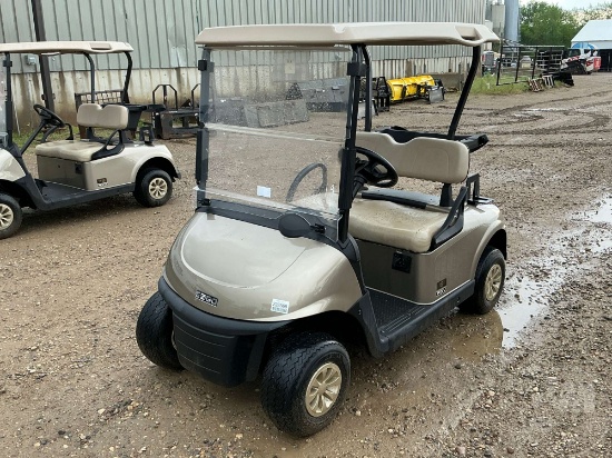 2019 EZ GO RXV GOLF CART 5506310