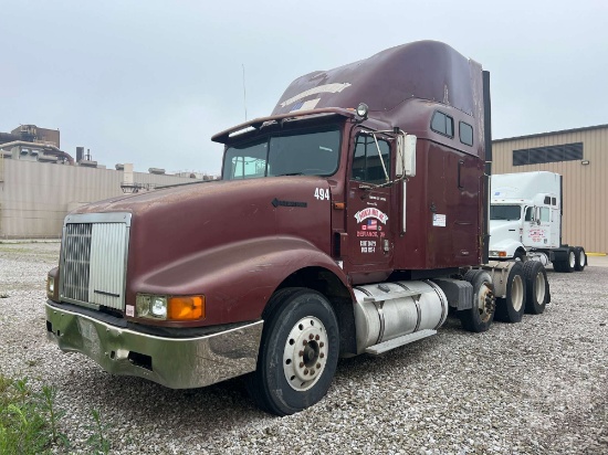 1995 INTERNATIONAL 9400 TANDEM AXLE SLEEPER TRUCK TRACTOR VIN: 2HSFHAMRXSC026948