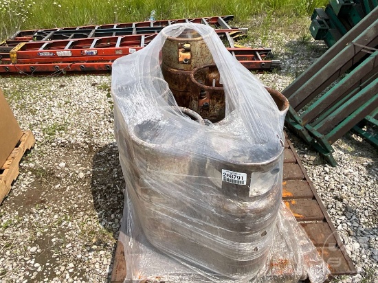 LOT OF 7 PROPANE TANKS