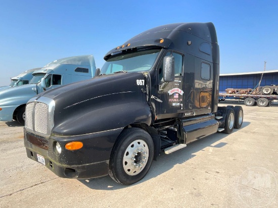 2000 KENWORTH T2000 T/A TANDEM AXLE SLEEPER TRUCK TRACTOR VIN: 1XKTDR9X4YJ855266