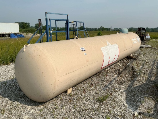 1850 GALLON PROPANE TANK
