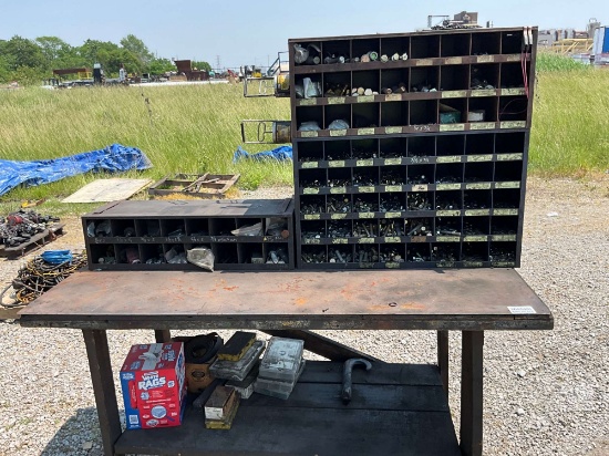 WORK BENCH WITH BOLT BINS