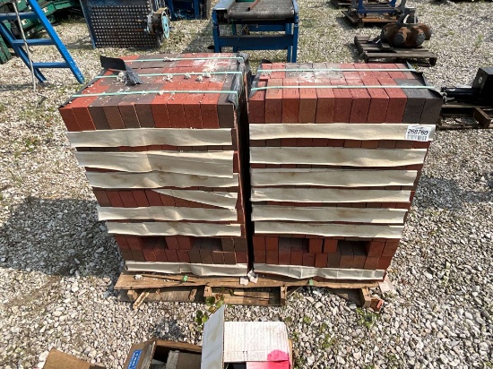 PALLET OF RED BRICK