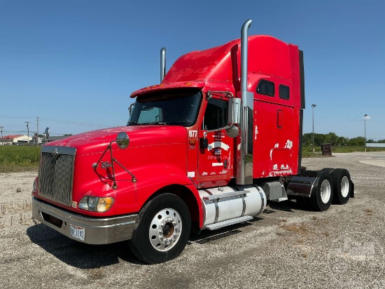 2003 INTERNATIONAL 9400I TANDEM AXLE SLEEPER TRUCK TRACTOR VIN: 2HSCNAPR23C077661
