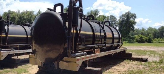 21.5’...... DRAGON 110 BBL VACUUM TANK BODY, SN: 153331, HOSE