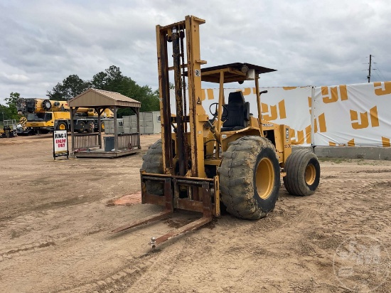 ALLIS-CHALMERS 150C ROUGH TERRAIN FORKLIFT SN: 82952D