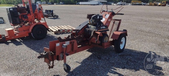 2001 DITCH WITCH 1030H TRENCHER SN: 1V1822