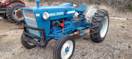 FORD  2000 TRACTOR