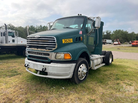 2007 STERLING VIN: W98085