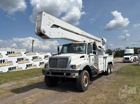 2007 INTERNATIONAL SX525 ARTICULATING & TELESCOPIC BUCKET TRUCK ALTEC VIN: 1HTWJAAT27J431615