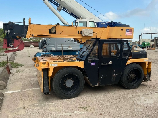2016 MANITEX CD100I CARRY DECK CRANE SN: 240731