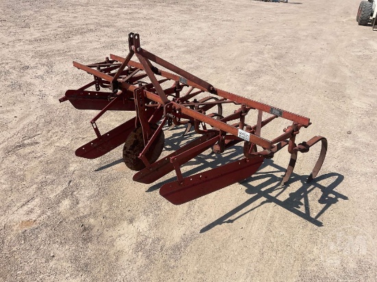 DEARBORN 13-2 3 POINT CULTIVATOR SN: 45610