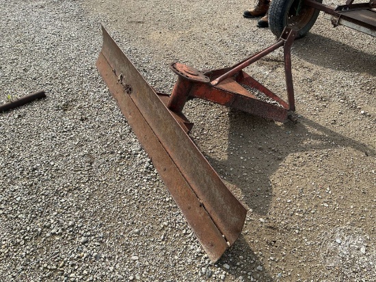 STANDARD DUTY 7' SCRAPE BLADE