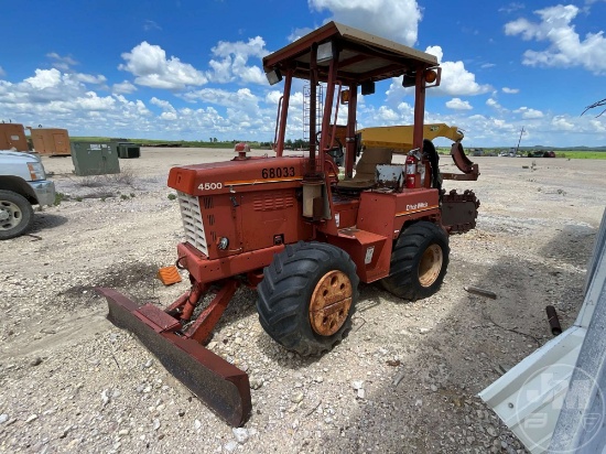 DITCH WITCH 4500DD TRENCHER SN: 3N1081
