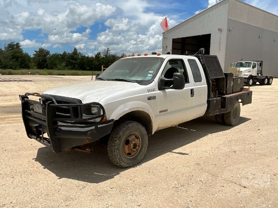 2003 FORD F-350 CREW CAB 4X4 PICKUP VIN: 1FDWX37PX3EC13079