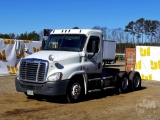 2017 FREIGHTLINER CASCADIA TANDEM AXLE DAY CAB TRUCK TRACTOR VIN: 3AKJGEDV5HSJD3519