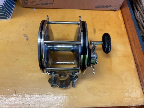 PENN SENATOR 10/0 FISHING REEL
