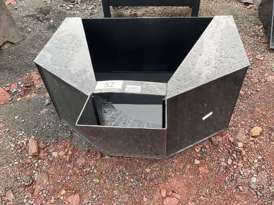 UNUSED KC 3/4 CU YD CONCRETE PLACEMENT BUCKET