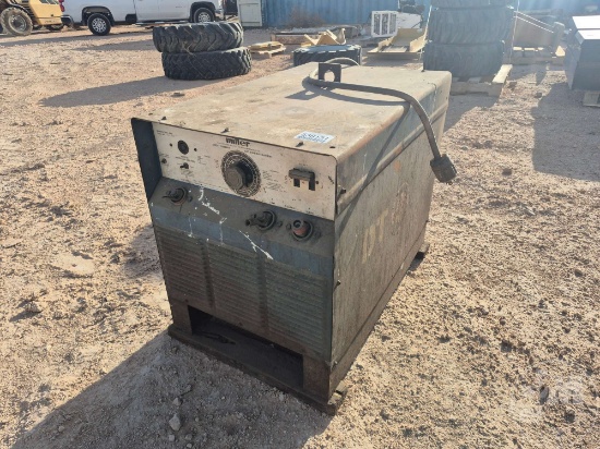 MILLER SRH-444 400 AMP STATIONARY WELDER SN: HH017985