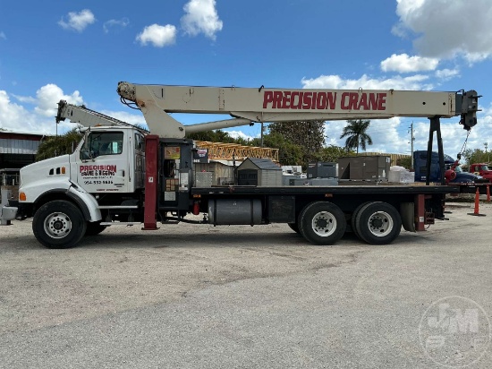 2006 STERLING TRUCK L9500 SERIES STRAIGHT BOOM TRUCK VIN: 2FZHAZCV46AV07446